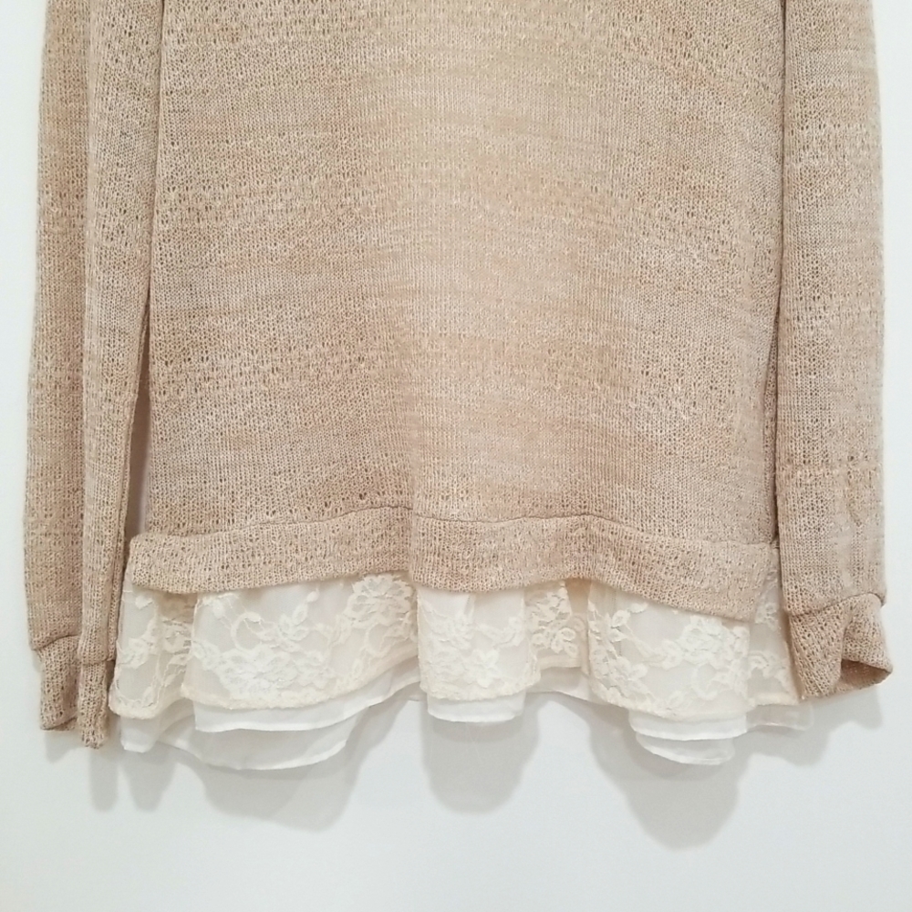 Clu + Willoughby Oatmeal Lace Layered Boho Cottagecore Blouse Size S - Picture 5 of 9